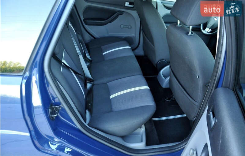 Универсал Ford Focus 2010 в Львове