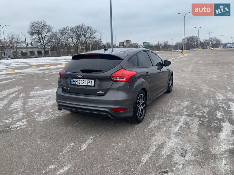 Хэтчбек Ford Focus 2016 в Одессе