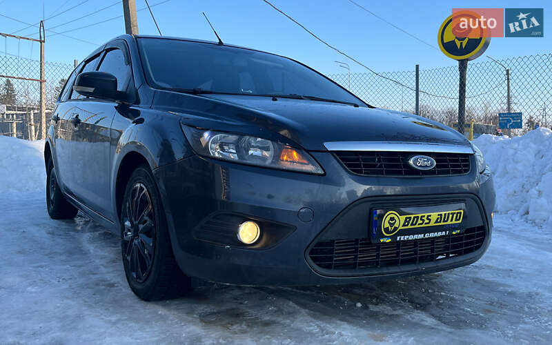 Ford Focus 2010