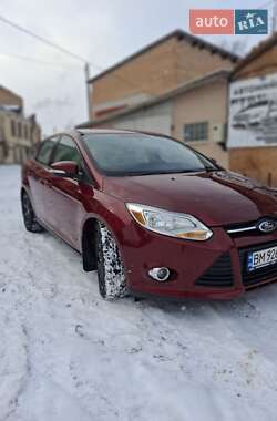 Седан Ford Focus 2013 в Ромнах