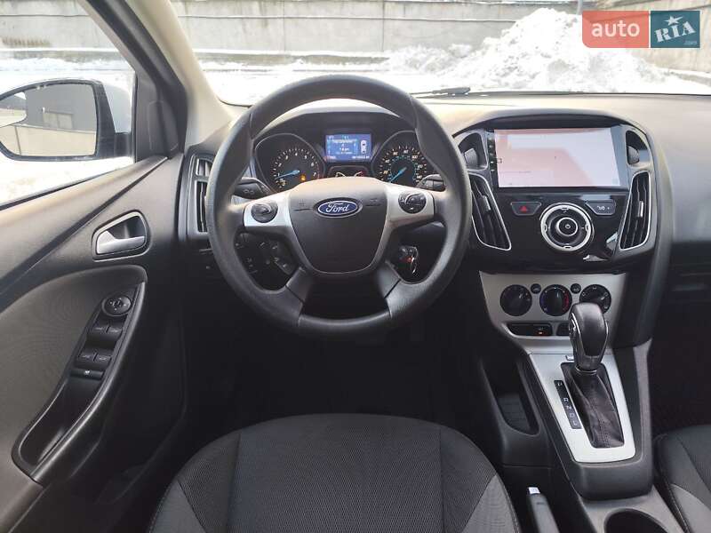 Хэтчбек Ford Focus 2014 в Киеве фото 23 Хэтчбек Ford Focus 2014 в Киеве