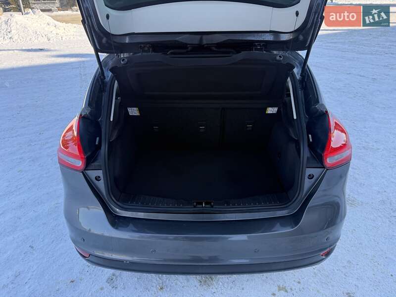 Хетчбек Ford Focus 2017 в Рівному