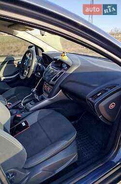 Седан Ford Focus 2014 в Новой Одессе