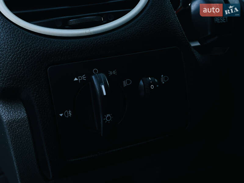 Хэтчбек Ford Focus 2008 в Харькове