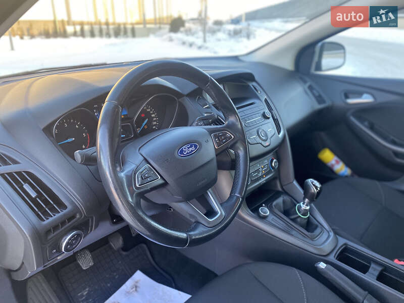 Хэтчбек Ford Focus 2018 в Луцке фото 20 Хэтчбек Ford Focus 2018 в Луцке