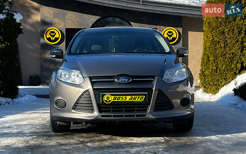 Седан Ford Focus 2013 в Львові
