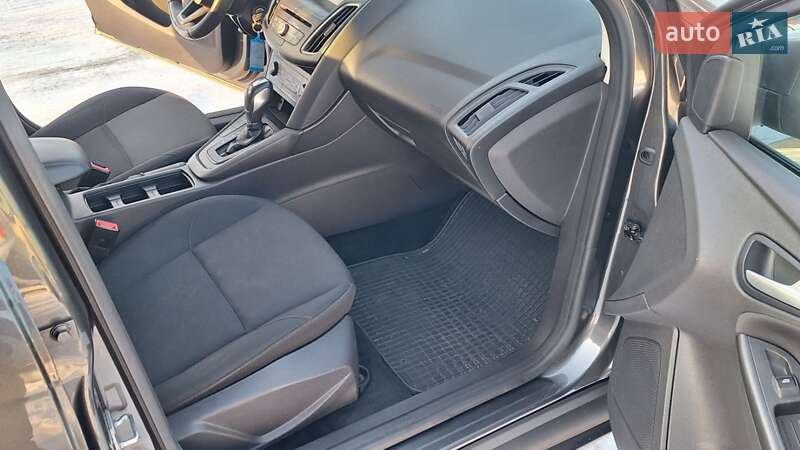 Хэтчбек Ford Focus 2017 в Калуше