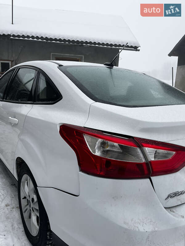 Седан Ford Focus 2014 в Городенке фото 7 Седан Ford Focus 2014 в Городенке