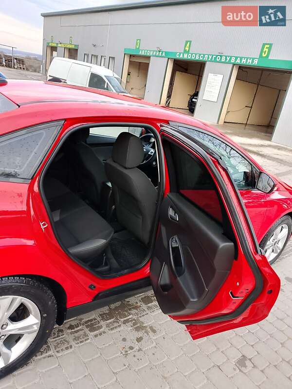 Седан Ford Focus 2014 в Тернополе