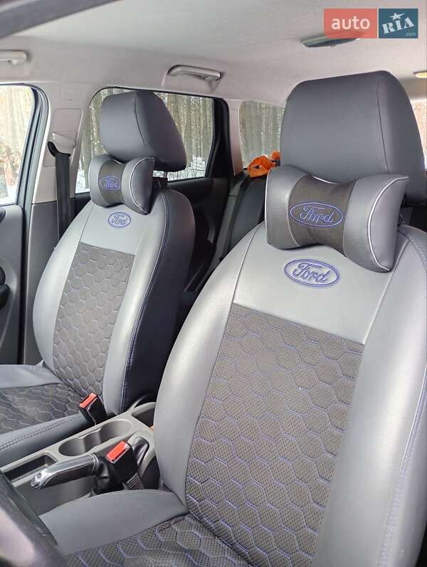 Универсал Ford Focus 2010 в Камне-Каширском