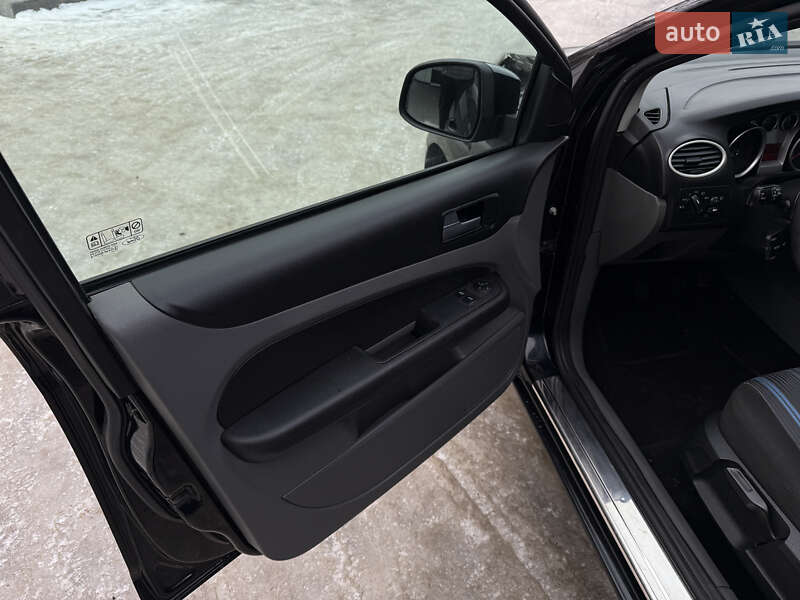 Универсал Ford Focus 2008 в Самборе