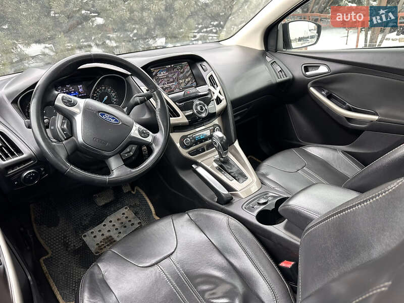 Седан Ford Focus 2012 в Дніпрі