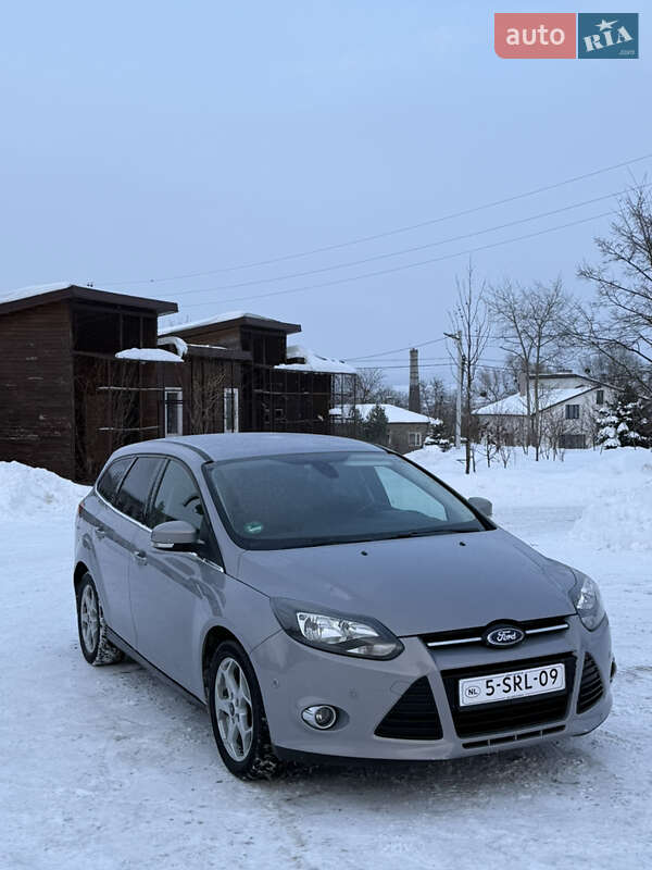 Універсал Ford Focus 2013 в Львові фото 24 Універсал Ford Focus 2013 в Львові