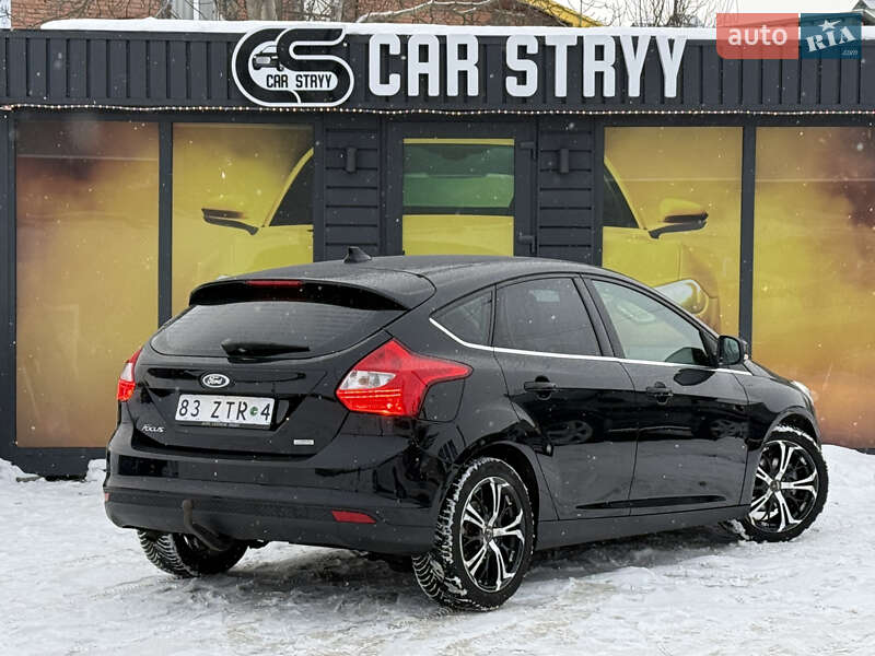 Хетчбек Ford Focus 2013 в Стрию