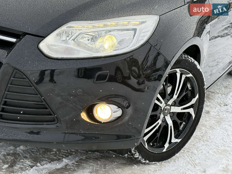 Хетчбек Ford Focus 2013 в Стрию