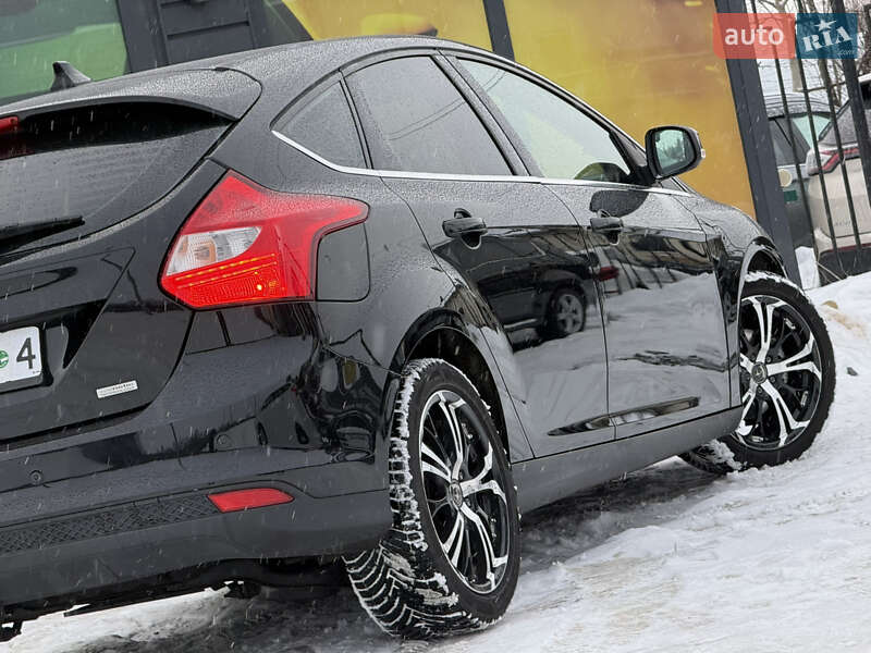 Хетчбек Ford Focus 2013 в Стрию