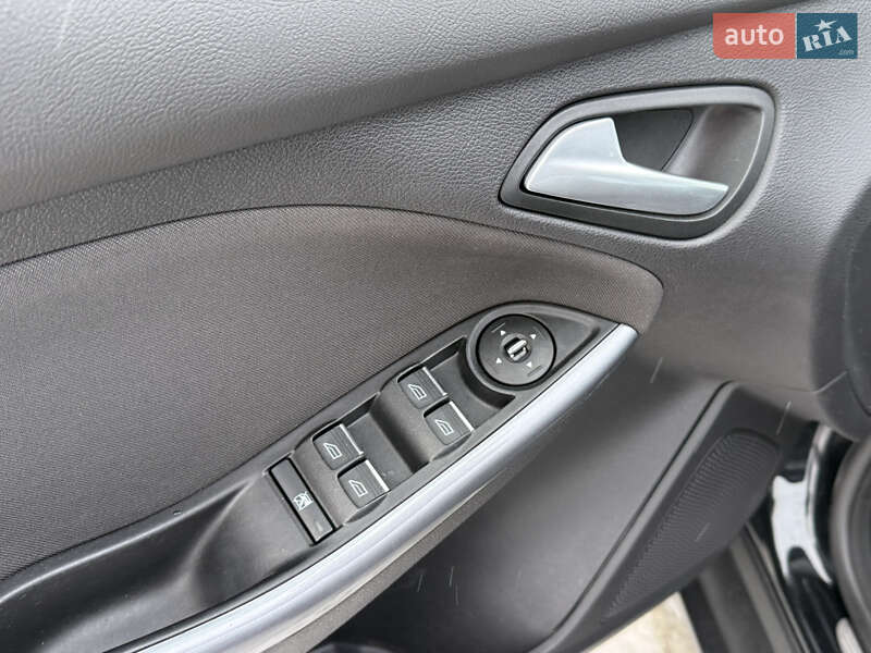 Хетчбек Ford Focus 2013 в Стрию