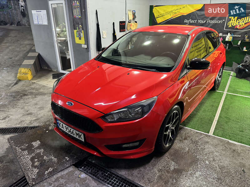 Хэтчбек Ford Focus 2016 в Киеве фото 2 Хэтчбек Ford Focus 2016 в Киеве