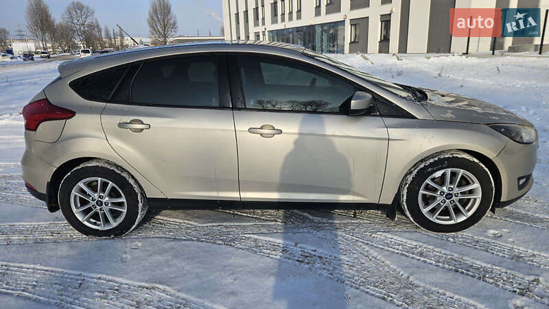 Хэтчбек Ford Focus 2017 в Киеве фото 4 Хэтчбек Ford Focus 2017 в Киеве