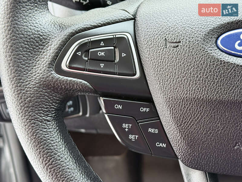 Седан Ford Focus 2015 в Одесі фото 39 Седан Ford Focus 2015 в Одесі
