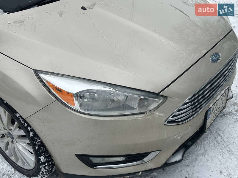 Седан Ford Focus 2018 в Черновцах