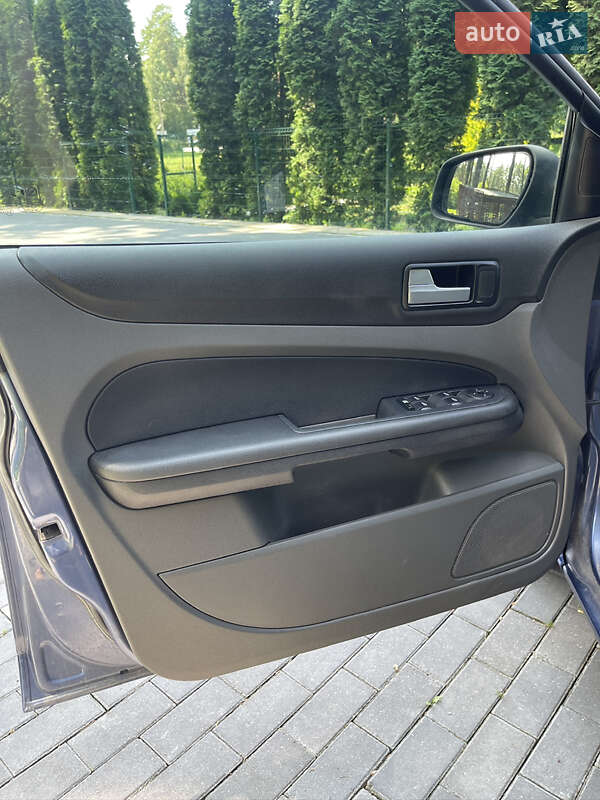 Універсал Ford Focus 2006 в Шепетівці фото 6 Універсал Ford Focus 2006 в Шепетівці