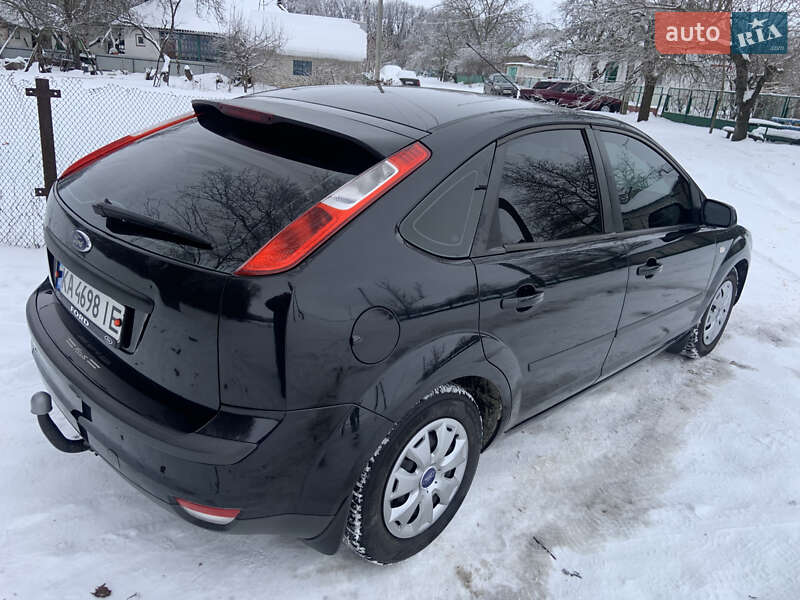 Хэтчбек Ford Focus 2005 в Киеве фото 18 Хэтчбек Ford Focus 2005 в Киеве