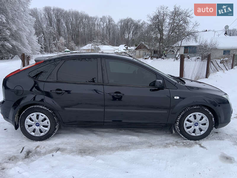 Хэтчбек Ford Focus 2005 в Киеве фото 20 Хэтчбек Ford Focus 2005 в Киеве