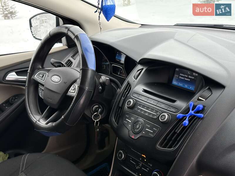 Седан Ford Focus 2015 в Коломые фото 19 Седан Ford Focus 2015 в Коломые