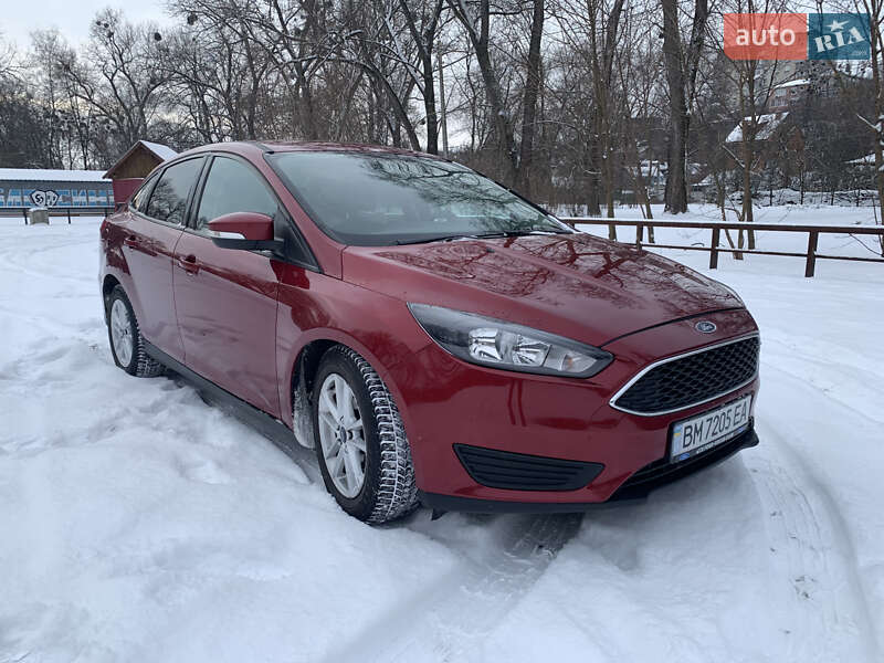 Седан Ford Focus 2015 в Сумах