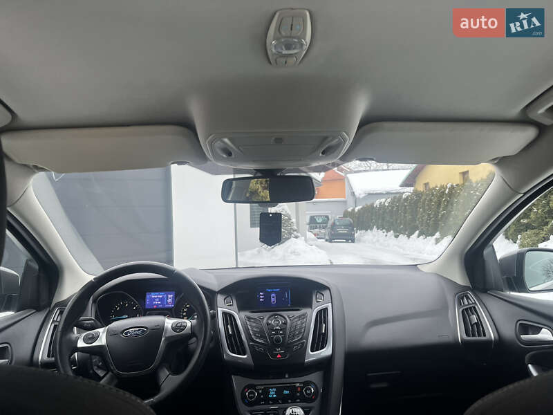 Хэтчбек Ford Focus 2012 в Стрые фото 20 Хэтчбек Ford Focus 2012 в Стрые