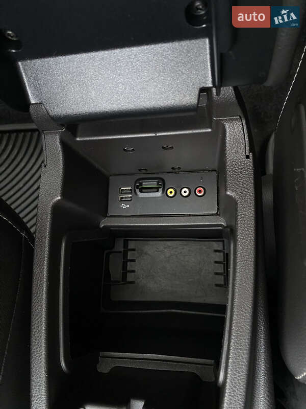 Седан Ford Focus 2014 в Кропивницком