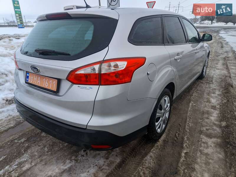 Универсал Ford Focus 2014 в Ровно фото 3 Универсал Ford Focus 2014 в Ровно
