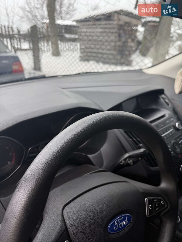 Седан Ford Focus 2015 в Житомирі