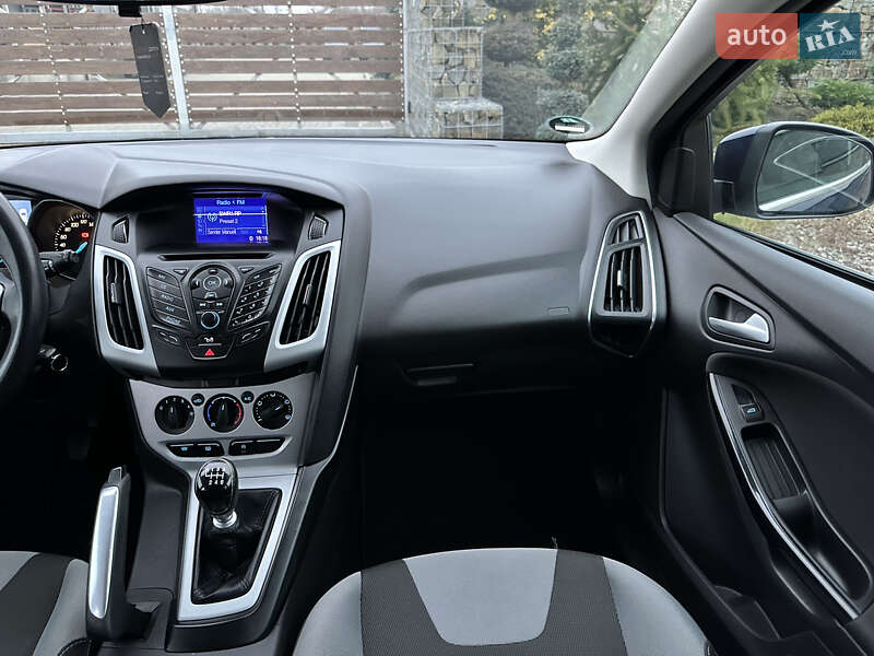 Універсал Ford Focus 2012 в Стрию фото 44 Універсал Ford Focus 2012 в Стрию