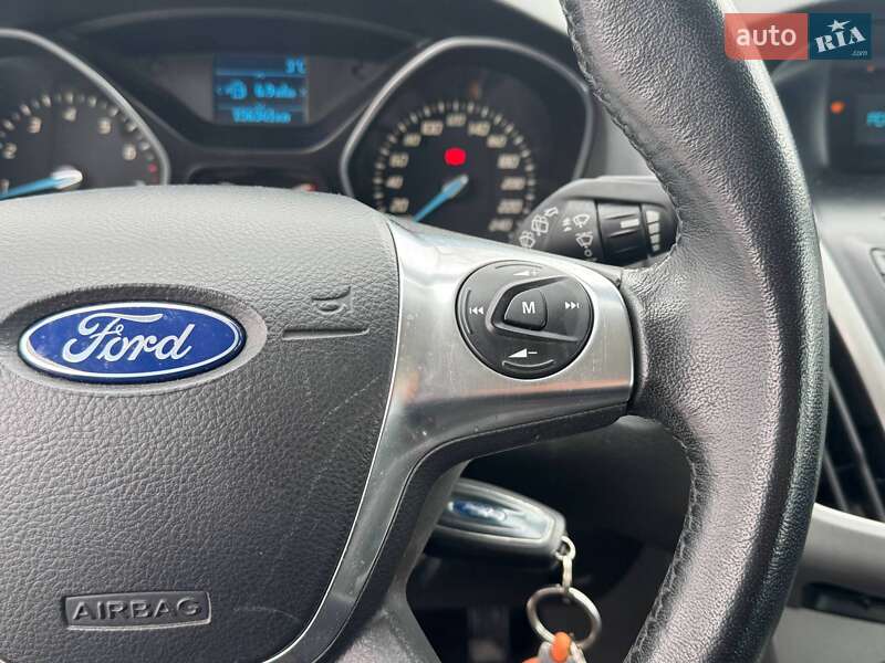 Хэтчбек Ford Focus 2013 в Киеве