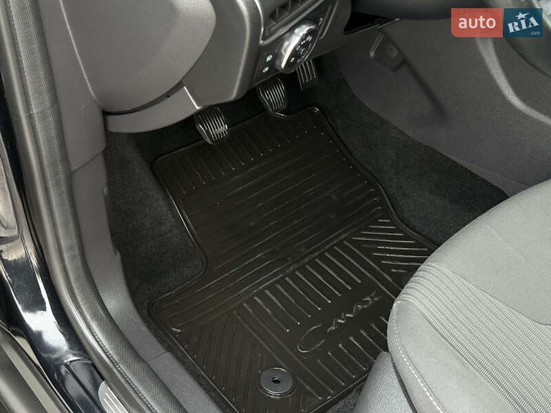 Універсал Ford Focus 2013 в Стрию