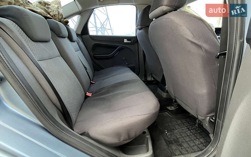 Седан Ford Focus 2006 в Стрию фото 21 Седан Ford Focus 2006 в Стрию
