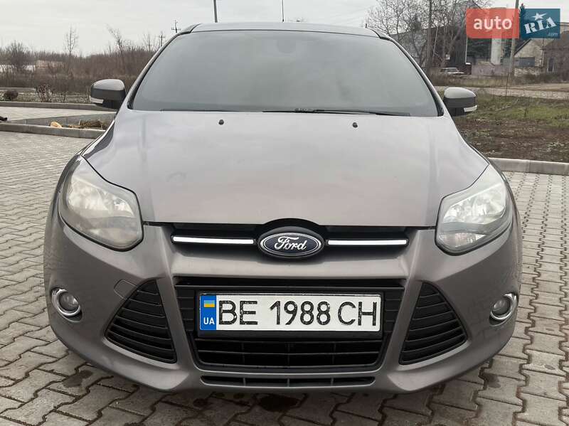 Хетчбек Ford Focus 2011 в Врадіївці фото Хетчбек Ford Focus 2011 в Врадіївці