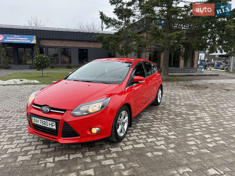 Хэтчбек Ford Focus 2013 в Виноградове фото 3 Хэтчбек Ford Focus 2013 в Виноградове