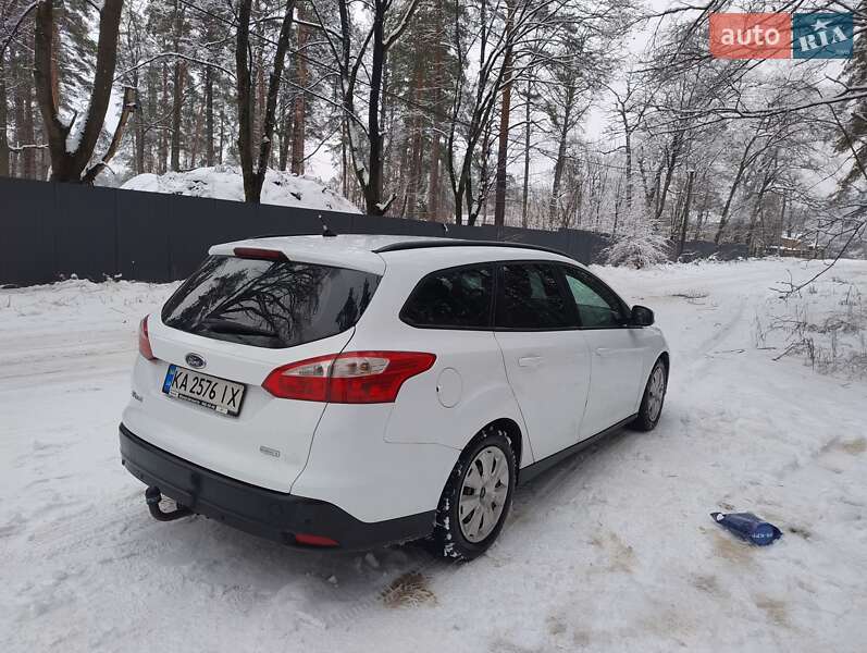Універсал Ford Focus 2013 в Ірпені фото 2 Універсал Ford Focus 2013 в Ірпені