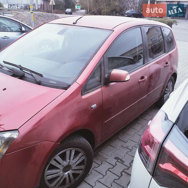 Хэтчбек Ford Focus 2005 в Киеве