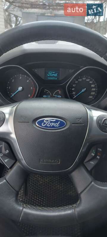 Универсал Ford Focus 2011 в Почаеве