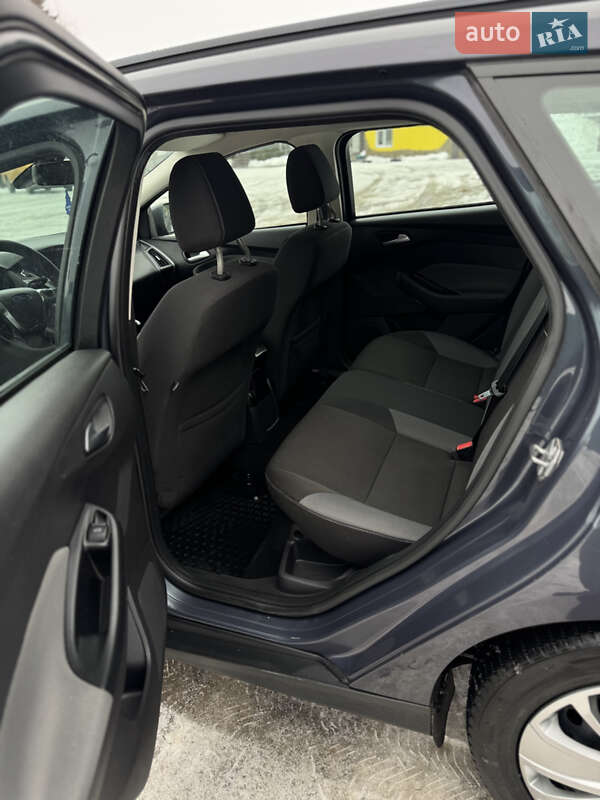 Універсал Ford Focus 2012 в Старокостянтинові