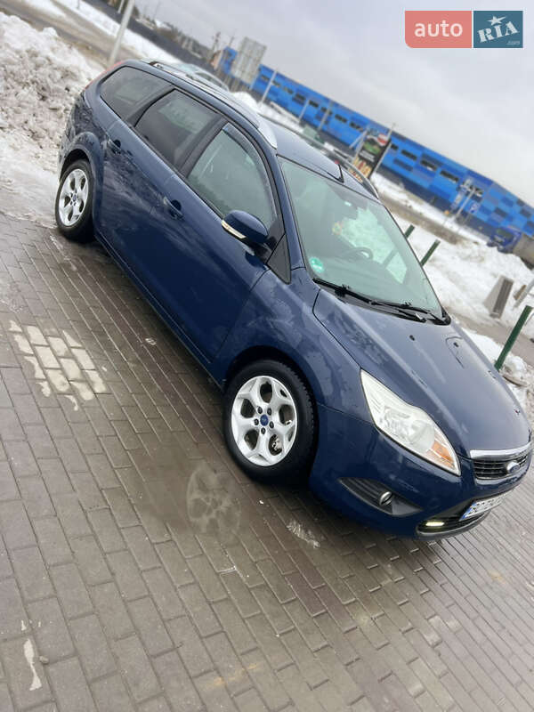 Универсал Ford Focus 2010 в Львове
