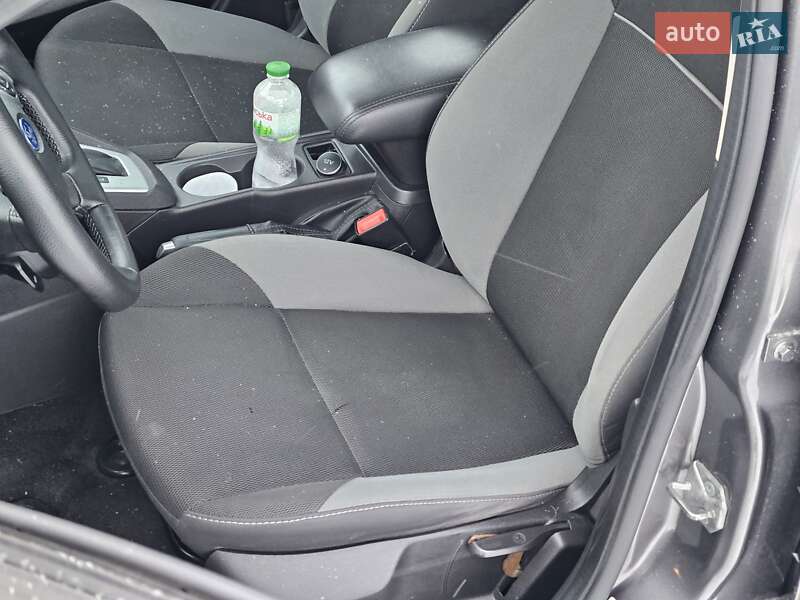 Седан Ford Focus 2014 в Києві