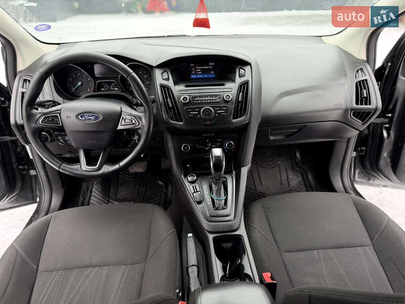Хэтчбек Ford Focus 2016 в Полтаве