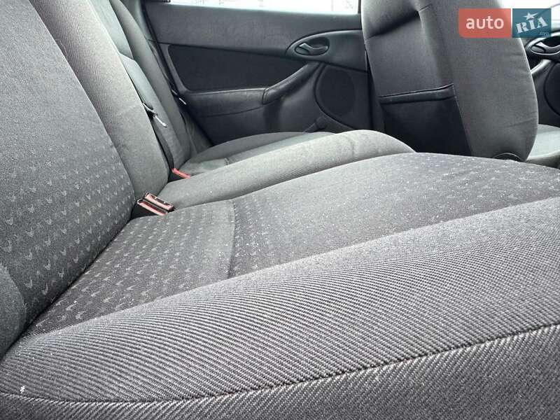 Хэтчбек Ford Focus 2004 в Черновцах фото 53 Хэтчбек Ford Focus 2004 в Черновцах