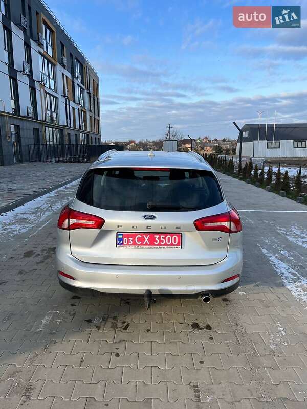 Универсал Ford Focus 2019 в Луцке