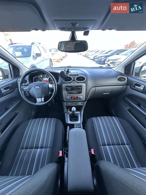 Хетчбек Ford Focus 2009 в Білогородці фото 21 Хетчбек Ford Focus 2009 в Білогородці